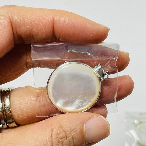 White Pearl Pendant 925 Silver Shell Solid Round Big Statement Nature Hippie Art - Picture 5 of 9